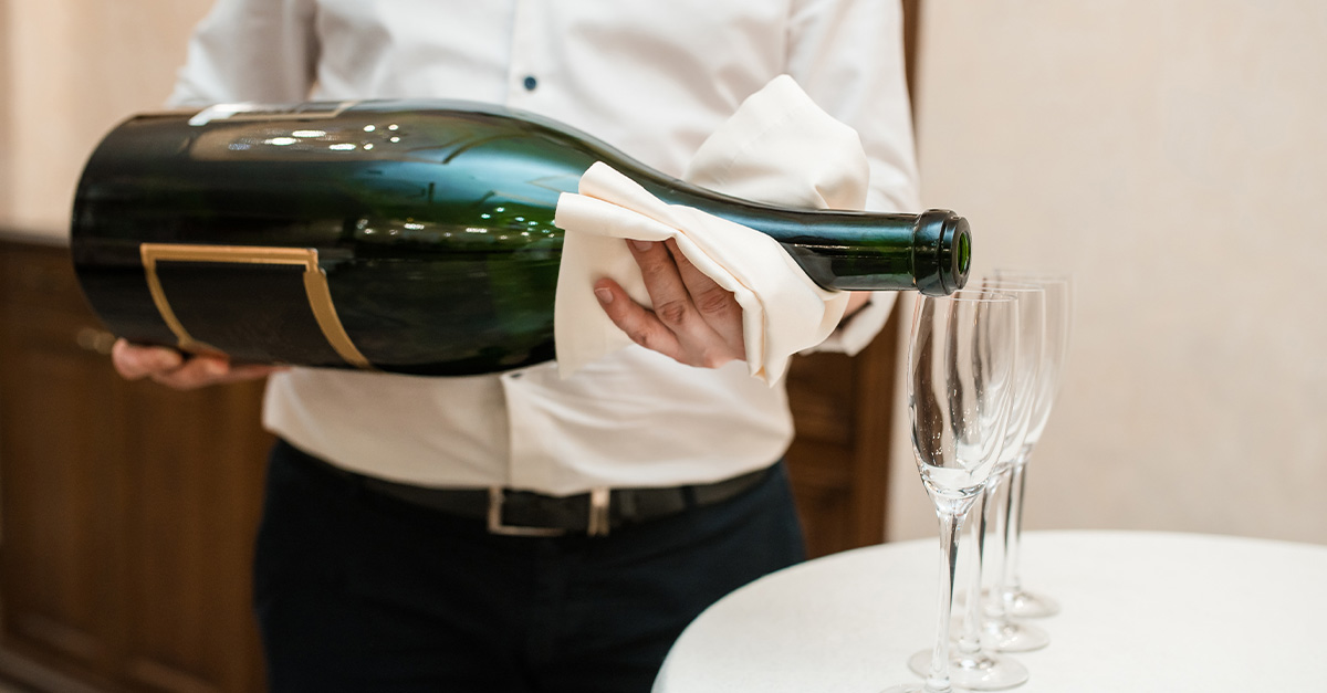 A guide to wine bottle shapes and sizes | Wine & Spirit Education Trust